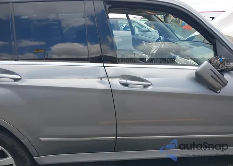 2012 Mercedes-Benz Glk 350 z USA, uszkodzony, nr VIN WDCGG5GB3CF905312